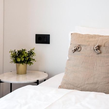 Modern And Cozy Apartments Salt & Pepper In Heart Of ロヴィニ エクステリア 写真