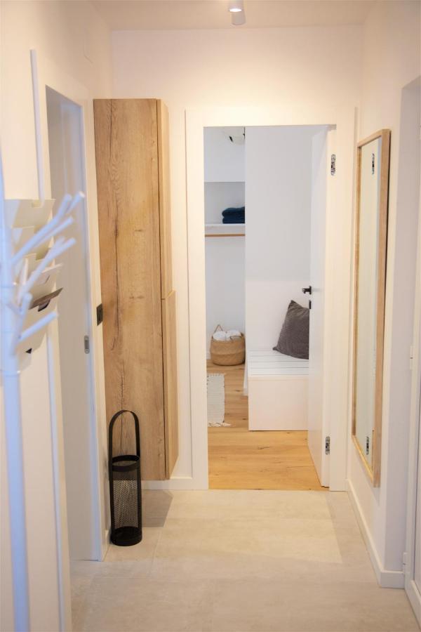 Modern And Cozy Apartments Salt & Pepper In Heart Of ロヴィニ エクステリア 写真