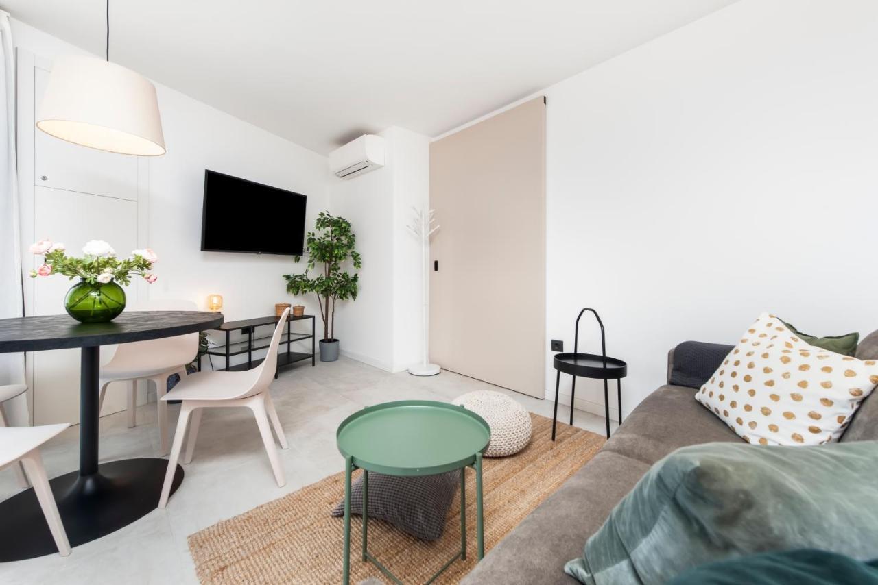 Modern And Cozy Apartments Salt & Pepper In Heart Of ロヴィニ エクステリア 写真