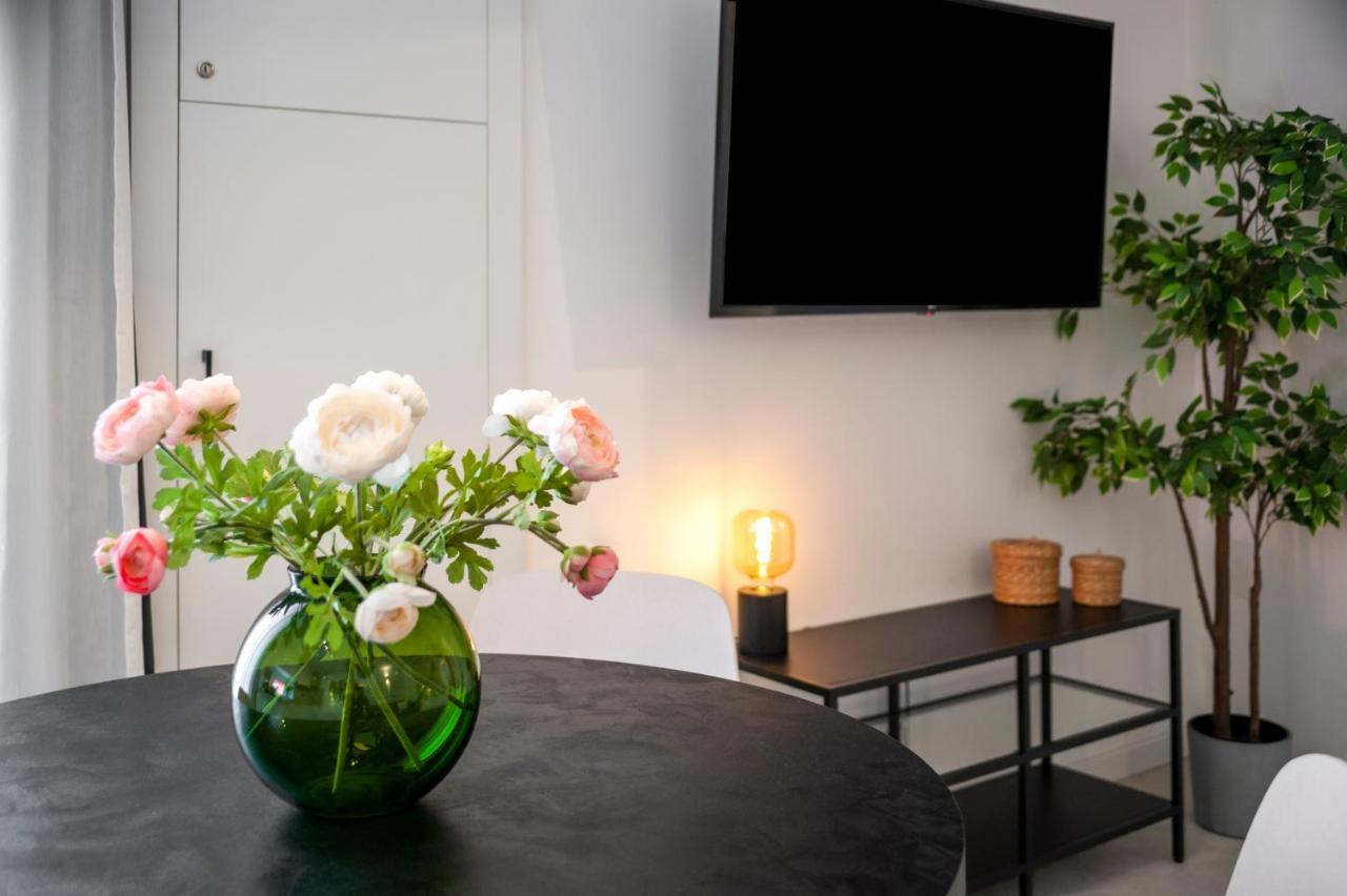 Modern And Cozy Apartments Salt & Pepper In Heart Of ロヴィニ エクステリア 写真