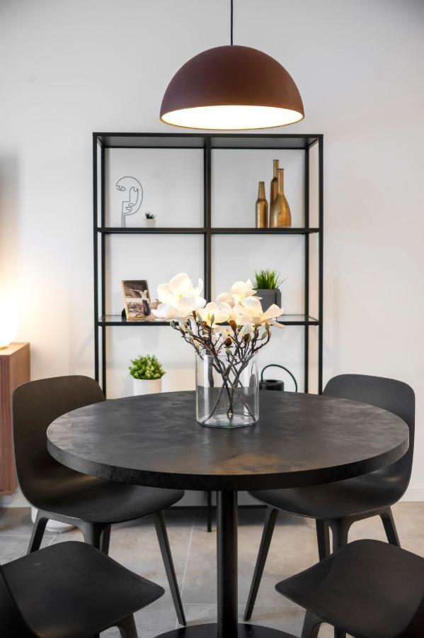 Modern And Cozy Apartments Salt & Pepper In Heart Of ロヴィニ エクステリア 写真